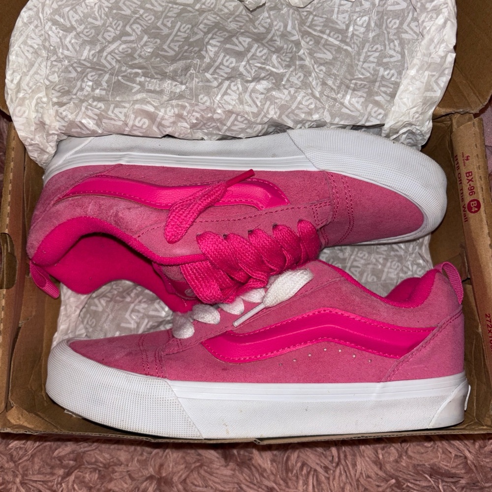 Vans Women's Fuchsia and White Sneakers